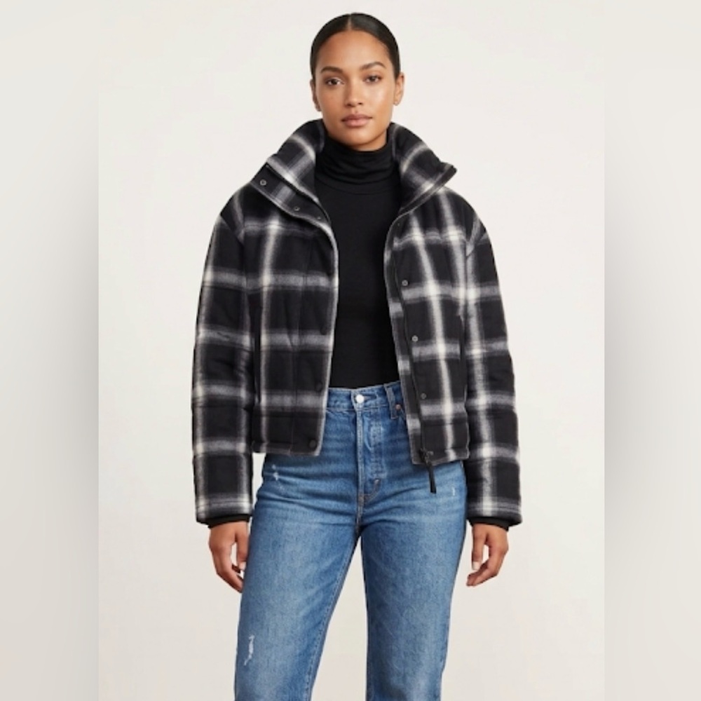 Evereve Lucy Women's Plaid Cropped Jacket Size XS Quilted Insulated